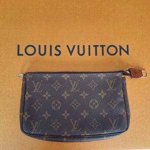 AUTHENTIC VINTAGE 2000 LOUIS VUITTON POCHETTE